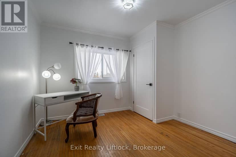 1301 County Rd 28 — photo 14 of 40