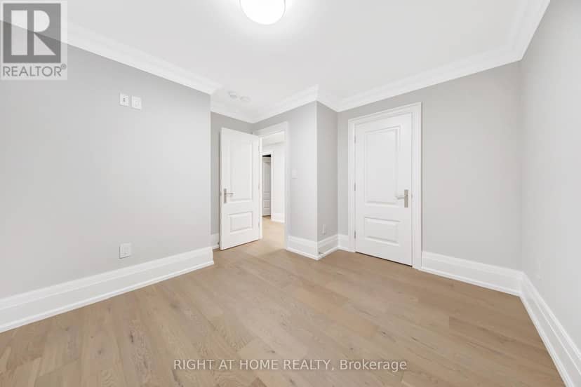 484 Avonwood Drive — photo 33 of 40