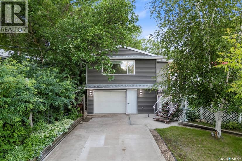 342 4th STREET E, Regina Beach, photo 2