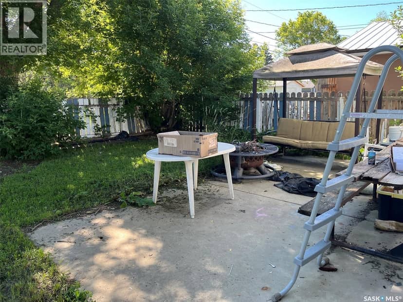 1027 7th AVENUE NE — photo 33 of 37