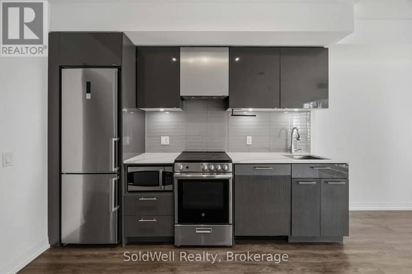 1720 - 251 Jarvis Street — photo 2 of 23