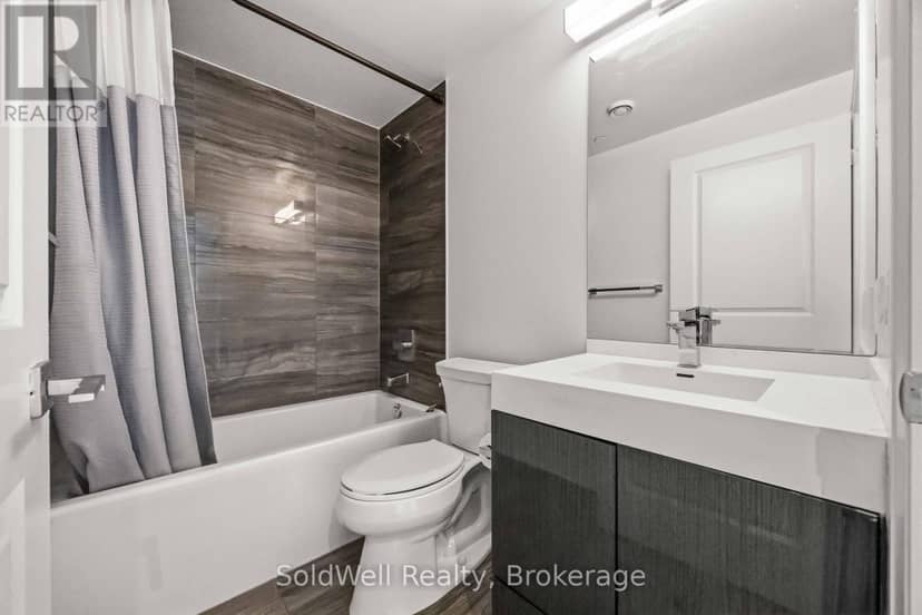 1720 - 251 Jarvis Street — photo 21 of 23
