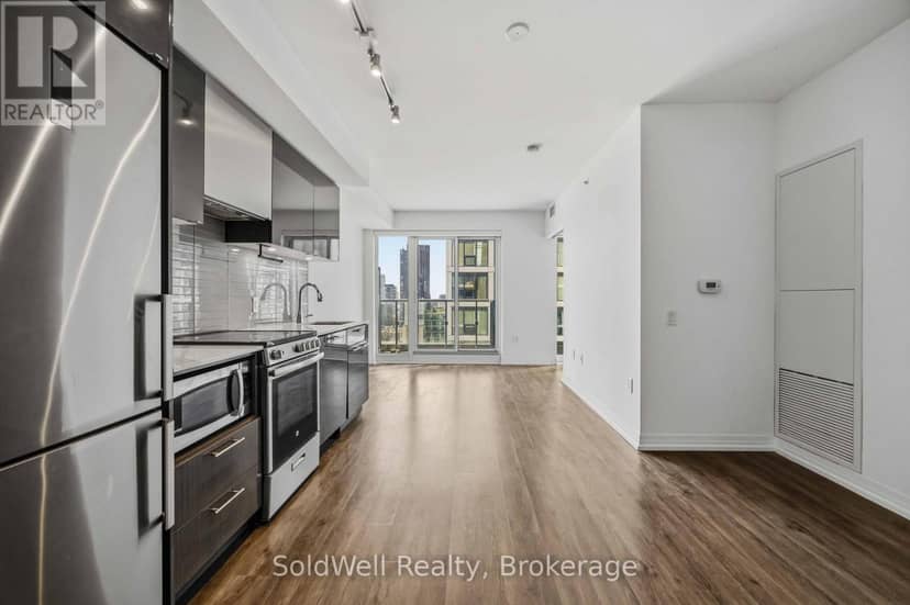 1720 - 251 Jarvis Street — photo 3 of 23