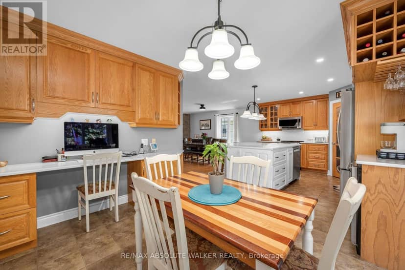 8 Settlement Lane — photo 14 of 38