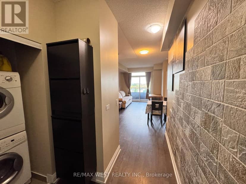 714 - 7900 Bathurst Street, Vaughan, photo 5