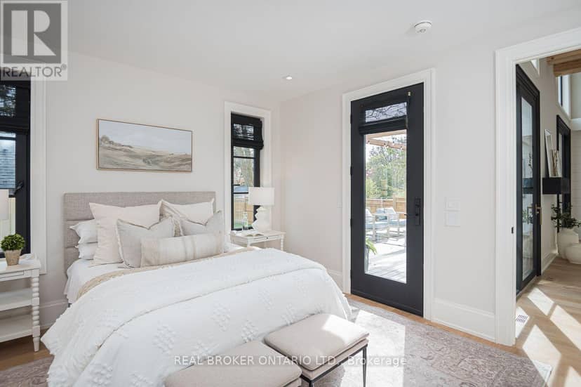 307 Martin Street — photo 16 of 40