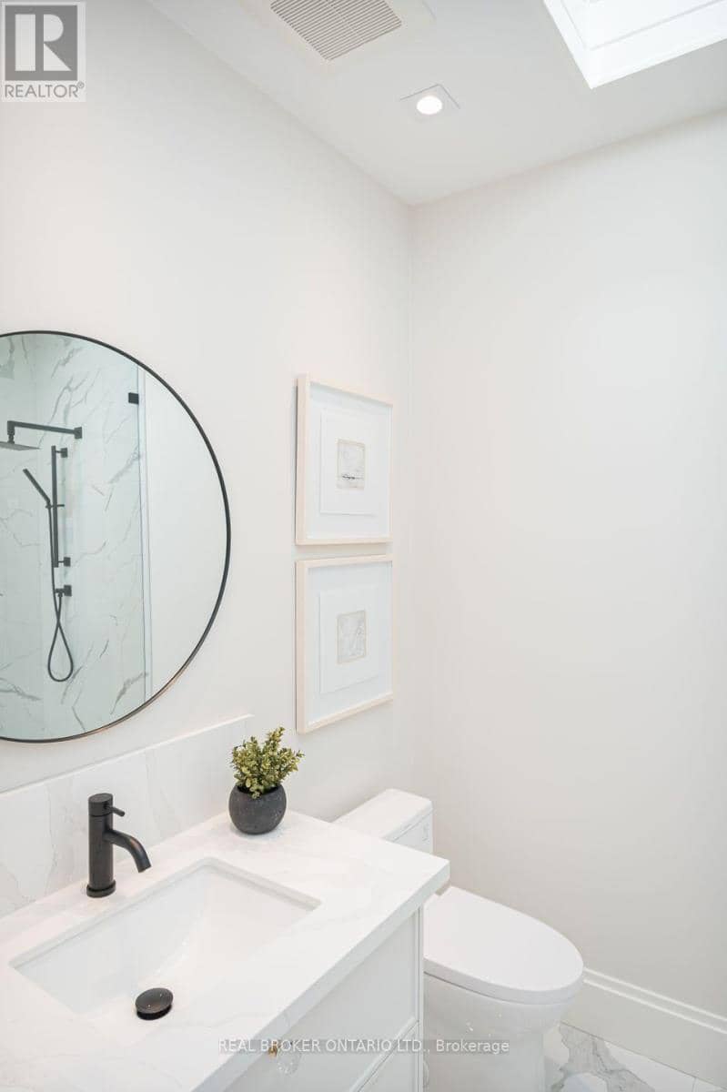 307 Martin Street — photo 32 of 40