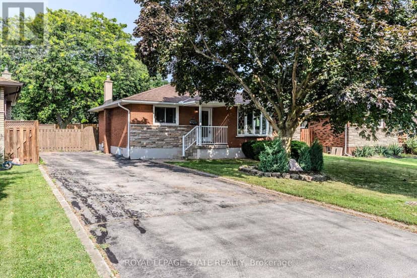17 Woodsview Avenue — photo 1 of 30