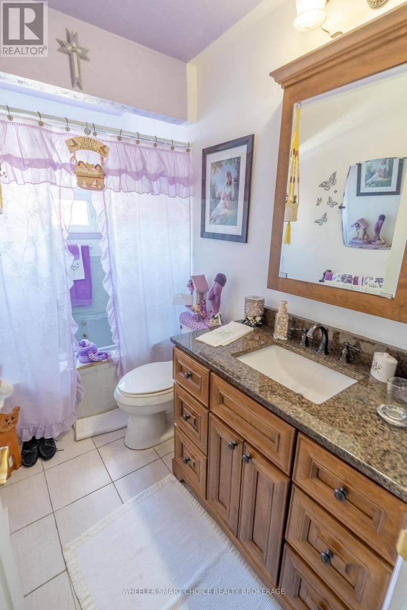 542 Anthony Street — photo 10 of 21