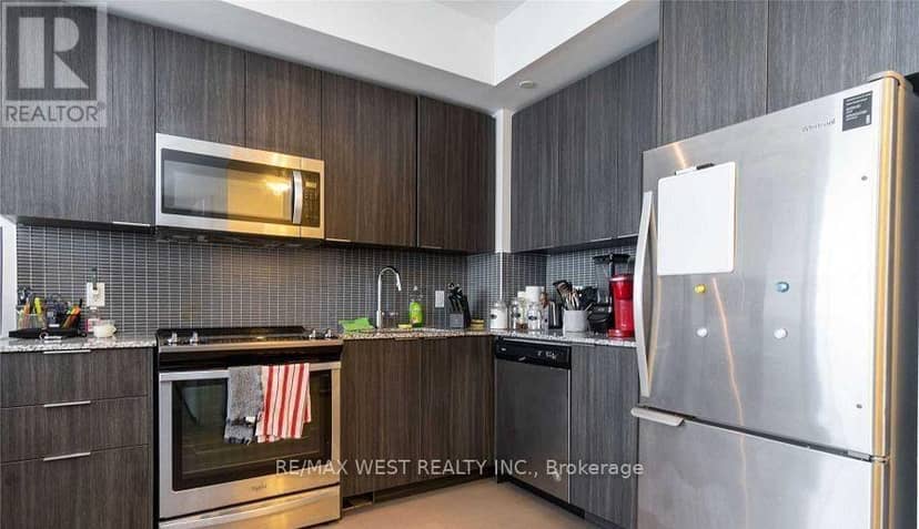 5111 - 30 Shore Breeze Drive — photo 15 of 40