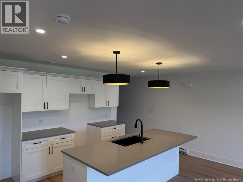 41 Downsview Drive — photo 10 of 40