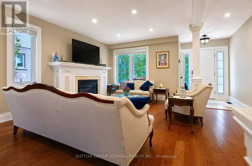 36 Georgian Meadows Drive — photo 5 of 27