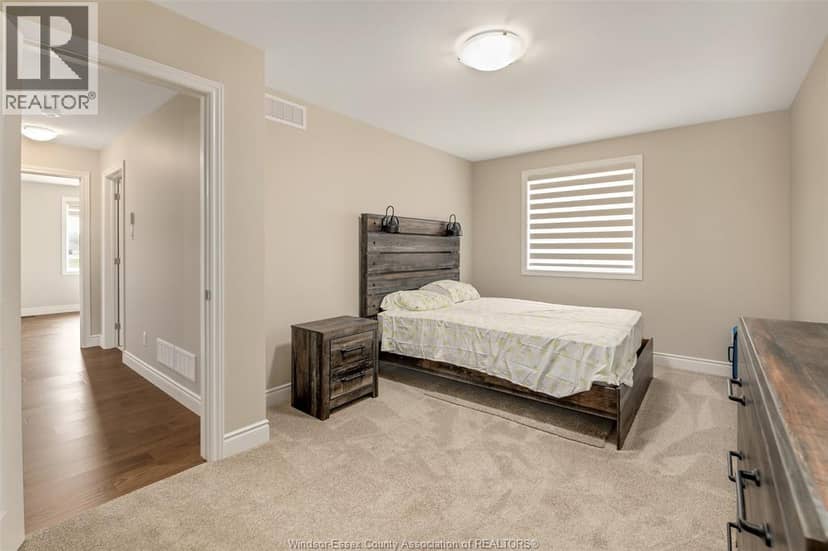 111 Kingsbridge Drive — photo 20 of 30