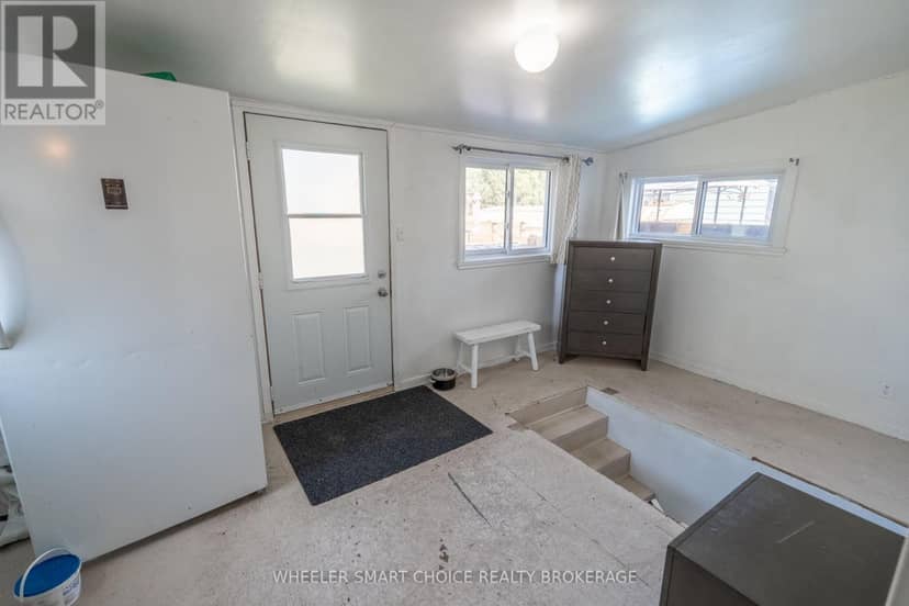 337 Guy Street — photo 4 of 23