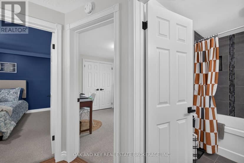 323 Clarke Road — photo 12 of 40
