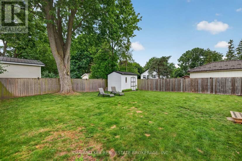 323 Clarke Road — photo 35 of 40