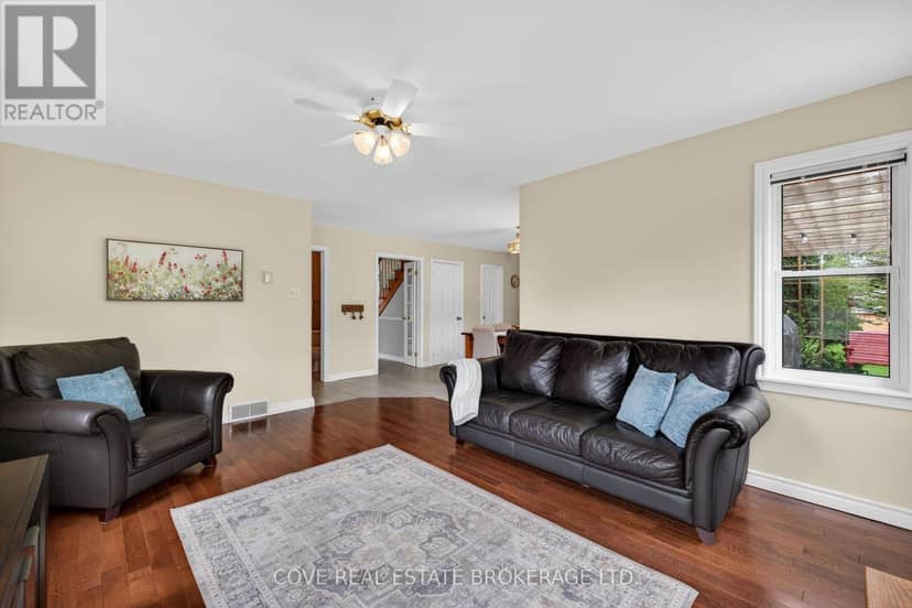 149 Salisbury Drive — photo 12 of 40