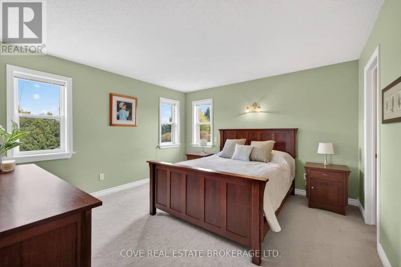 149 Salisbury Drive — photo 24 of 40
