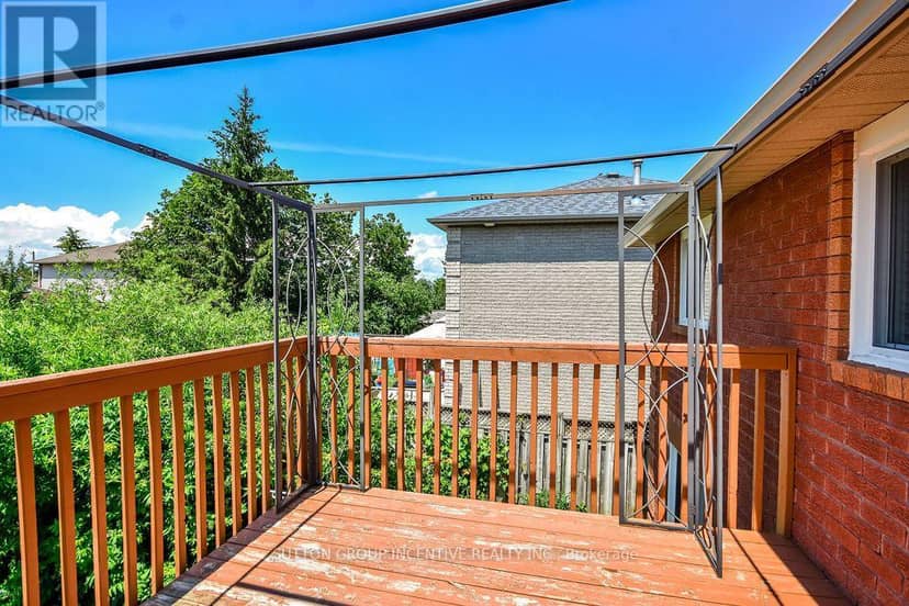 10 Palling Lane — photo 11 of 40