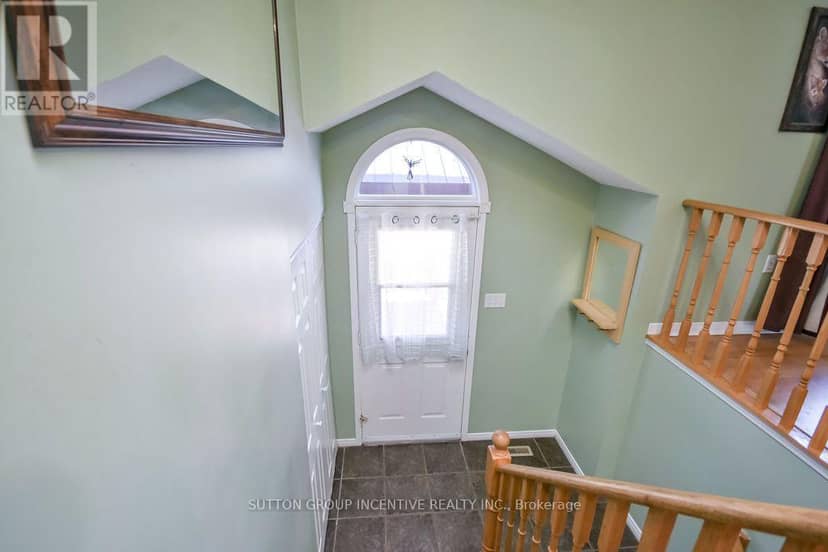 10 Palling Lane — photo 15 of 40
