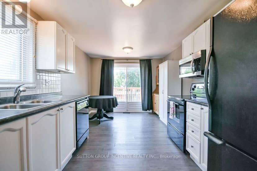 10 Palling Lane — photo 21 of 40