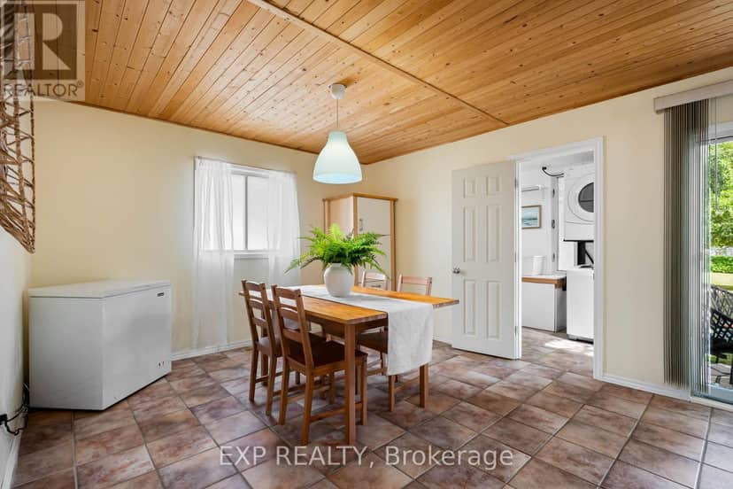 39 Townline — photo 27 of 40