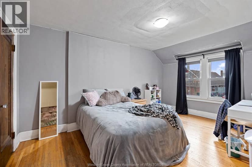 568 Askin — photo 7 of 40