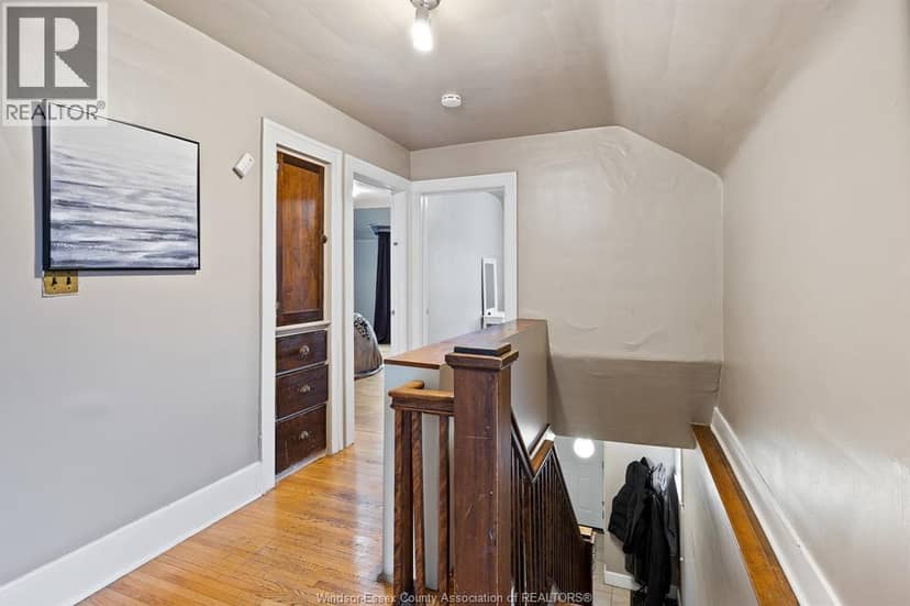 554 Askin Avenue — photo 10 of 40