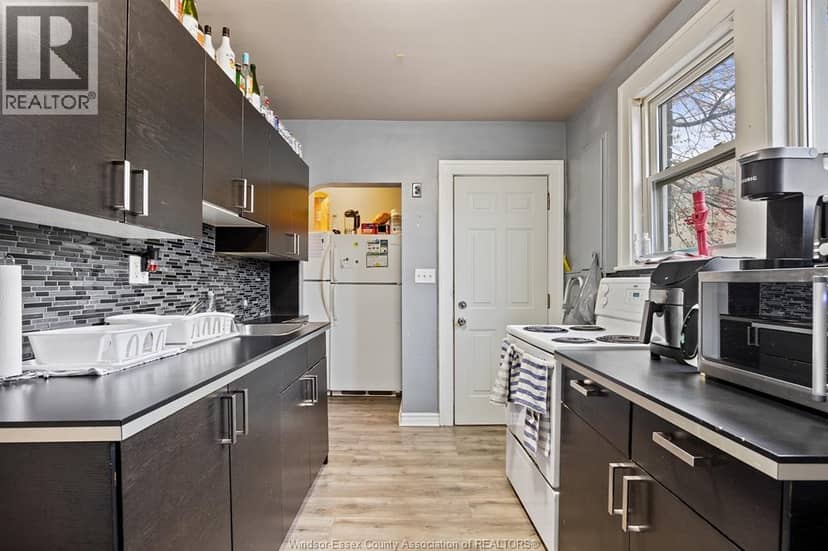 554 Askin Avenue — photo 19 of 40