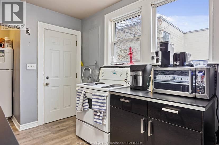 554 Askin Avenue — photo 20 of 40