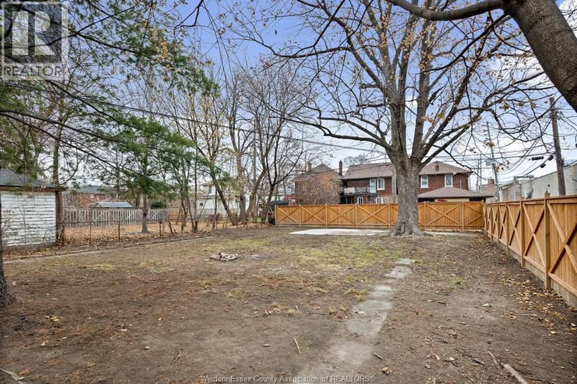 554 Askin Avenue — photo 33 of 40