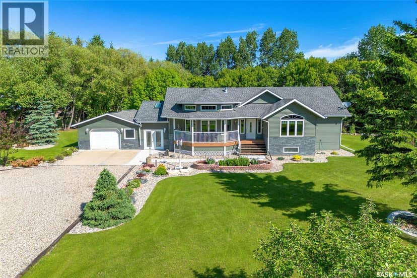527 McAllister AVENUE, Porcupine Plain, photo 2