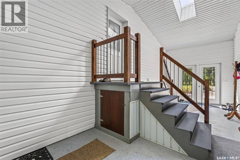 527 McAllister AVENUE — photo 26 of 40
