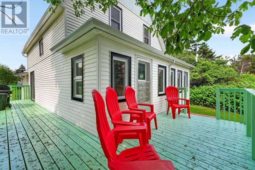 520 North Lake Harbour Road — photo 3 of 40