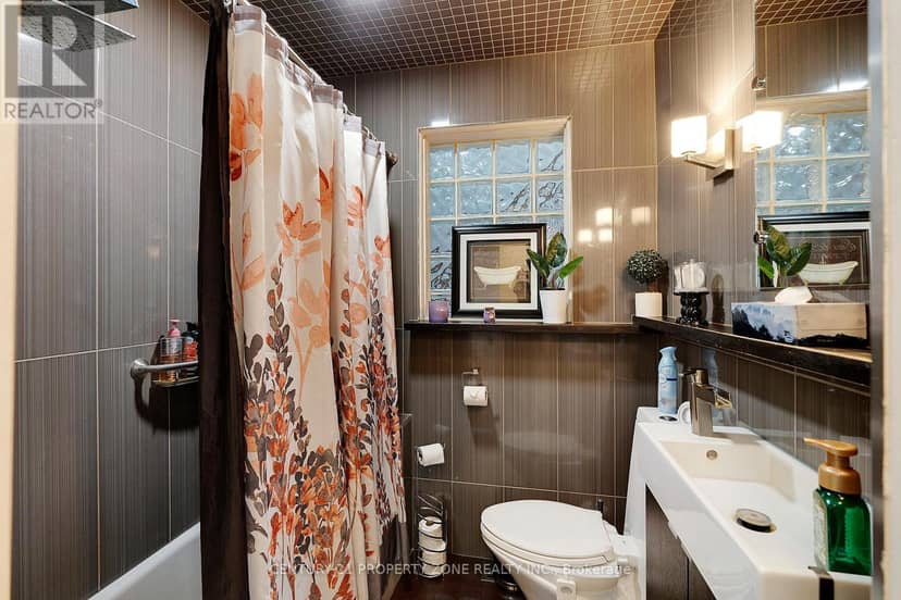 74 John Street — photo 14 of 35