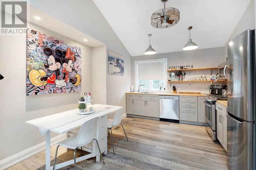 74 John Street — photo 23 of 35