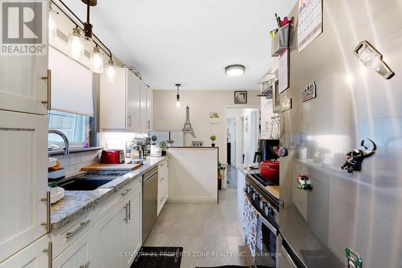 74 John Street — photo 6 of 35