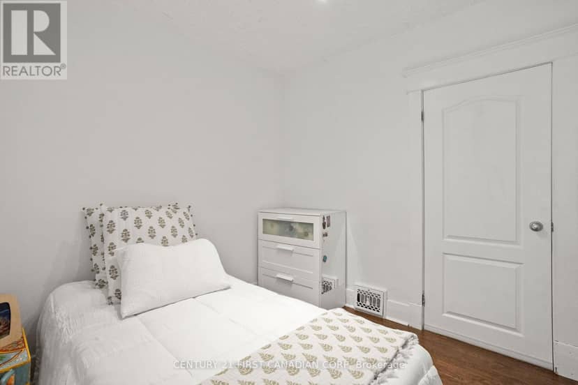 872 Lovett Street — photo 21 of 40