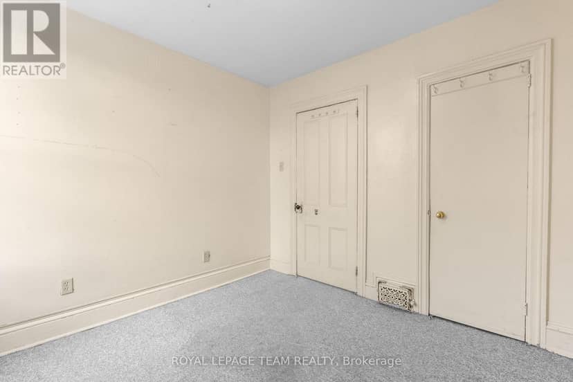 498 Gladstone Avenue — photo 26 of 33