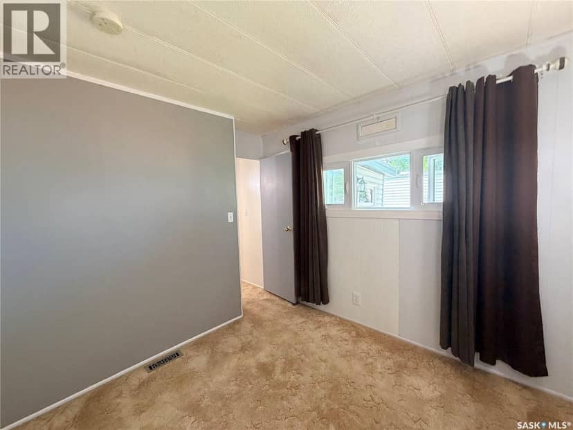 25 Sunrise ESTATES — photo 16 of 21
