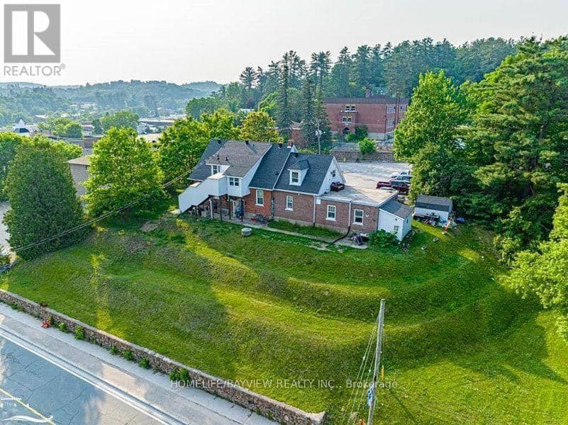 33 Flint Avenue, Bancroft