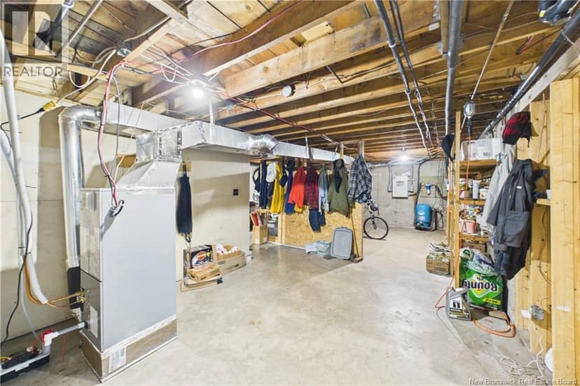 109 Salem Road — photo 33 of 40