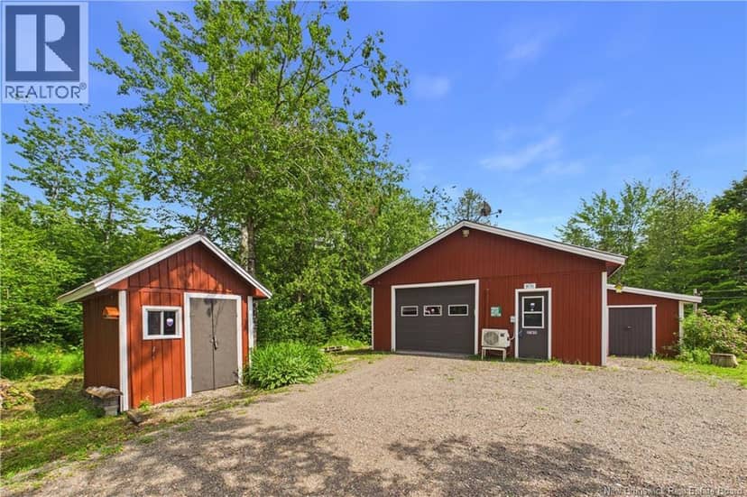109 Salem Road — photo 38 of 40