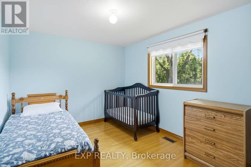 12 Fern Gate — photo 14 of 36