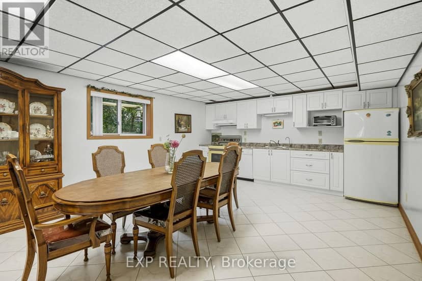 12 Fern Gate — photo 21 of 36
