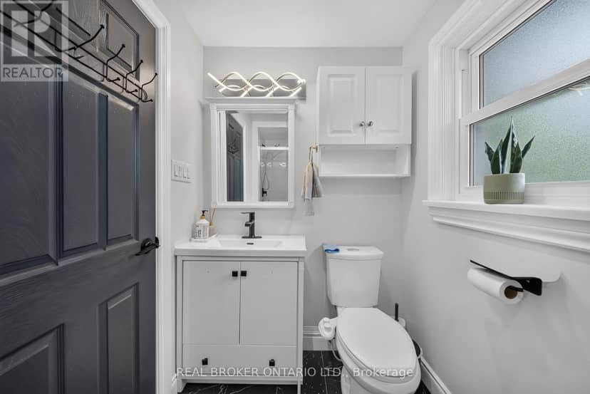 115 Green Road — photo 19 of 40