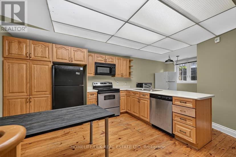 98 William Street — photo 11 of 29