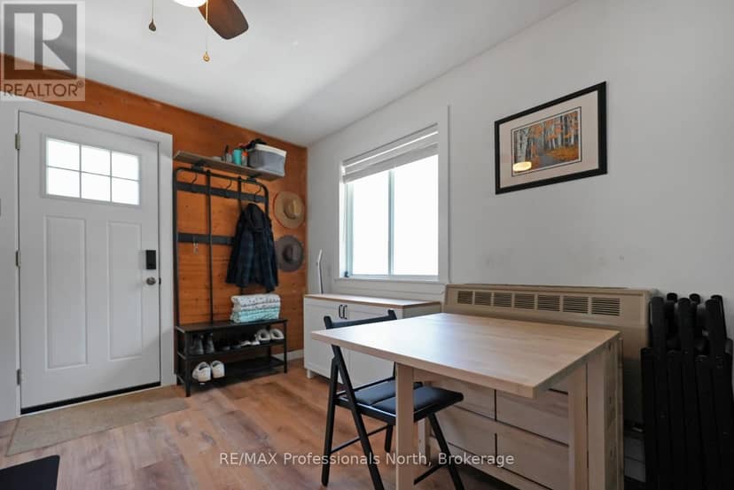 1419 Clement Lake Road, Highlands East, photo 5