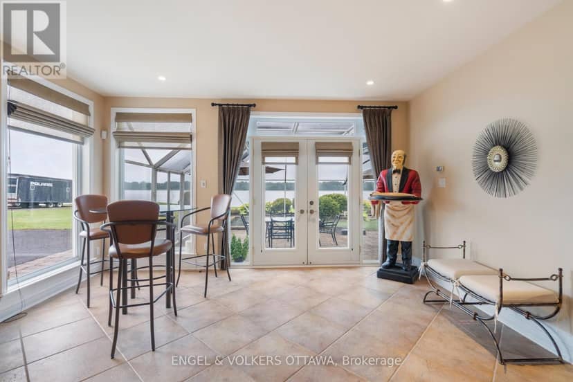 1759 Regional 174 Road, Ottawa, photo 7
