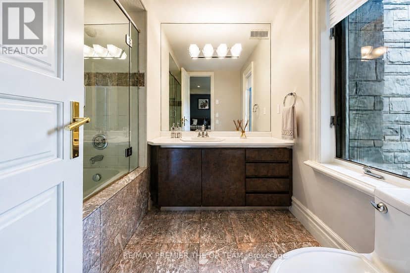 43 Cowan Drive — photo 16 of 40